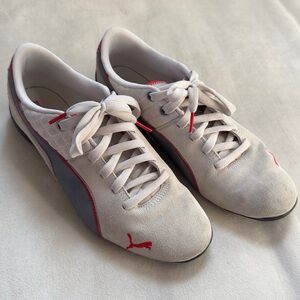 SOLD Men's Puma Shoes